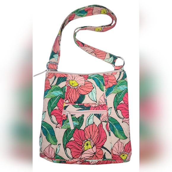 Vera Bradley Handbags - Vera Bradley Hipster Crossbody in Vintage Floral